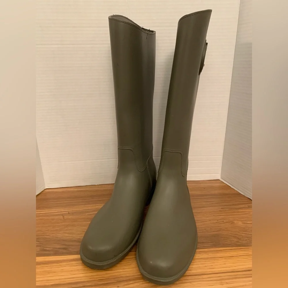 Armani Exchange Tall Rain Boots size 7